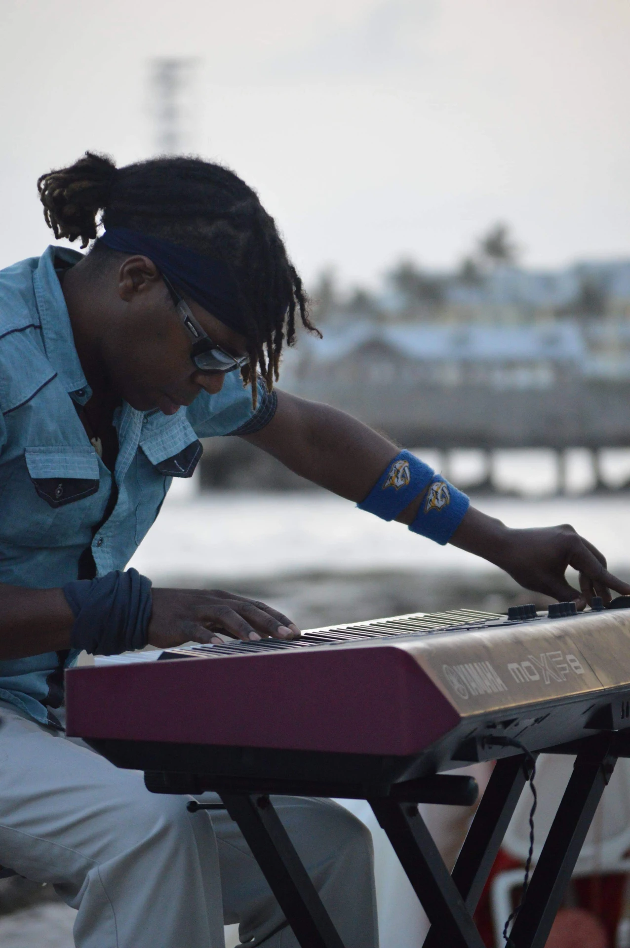 Lee Sharp at keyboard