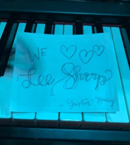 Handwritten note saying We love Lee Sharpe